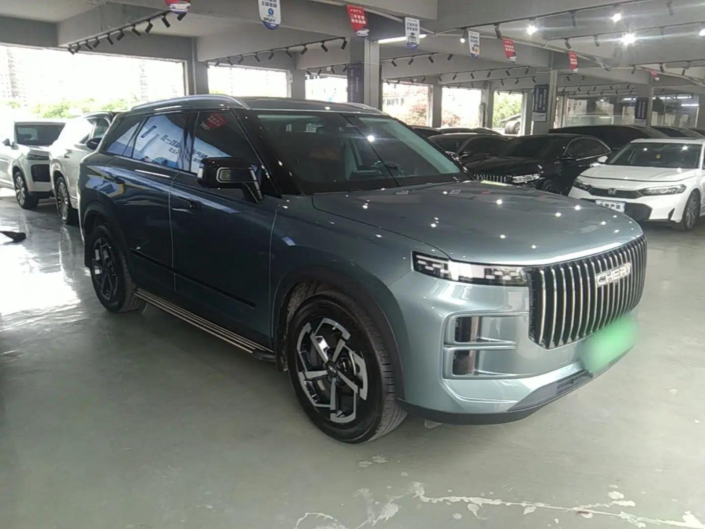 Chery Explore 06 2023 Urban Edition 1.6T Two-Wheel Drive Luxury — миниатюра 3