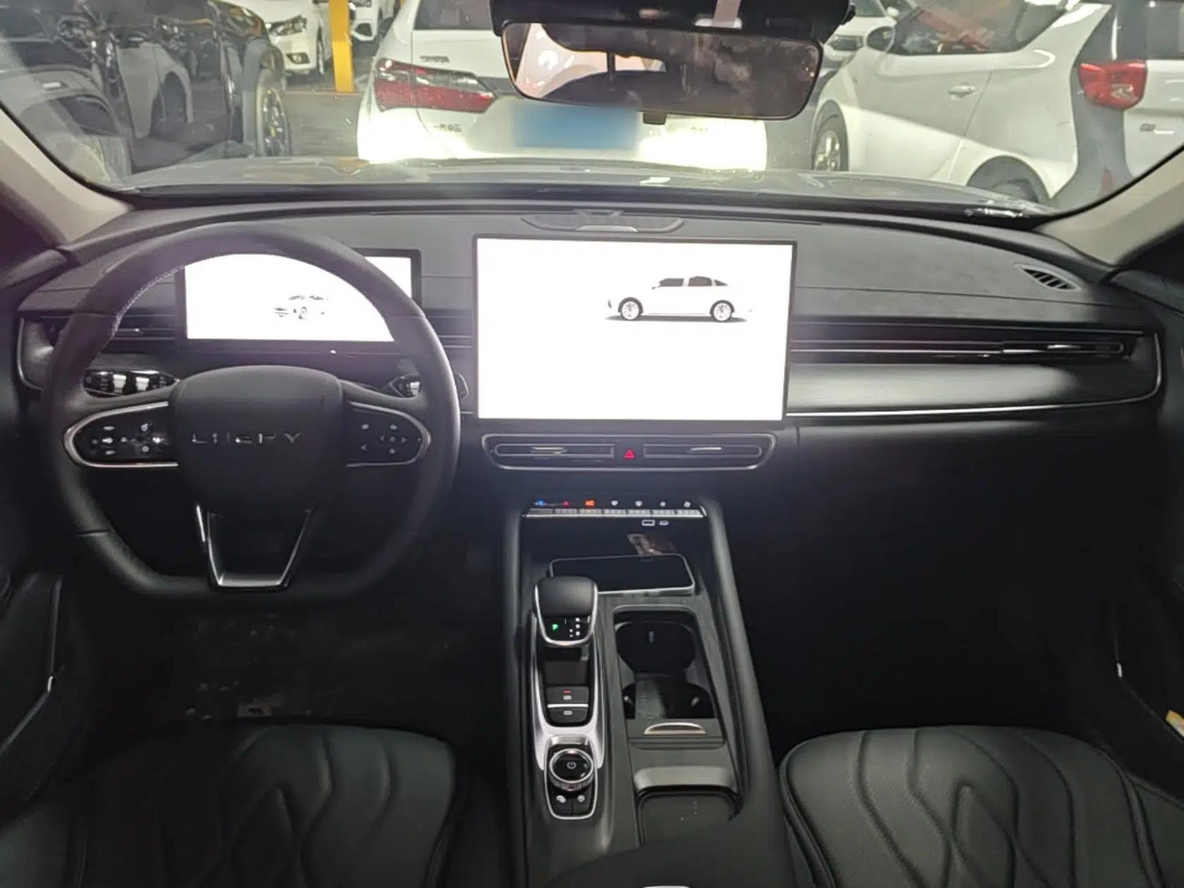 Chery Arrizo 8 PRO 2025 Pro 1.6T Comfort Version — миниатюра 13