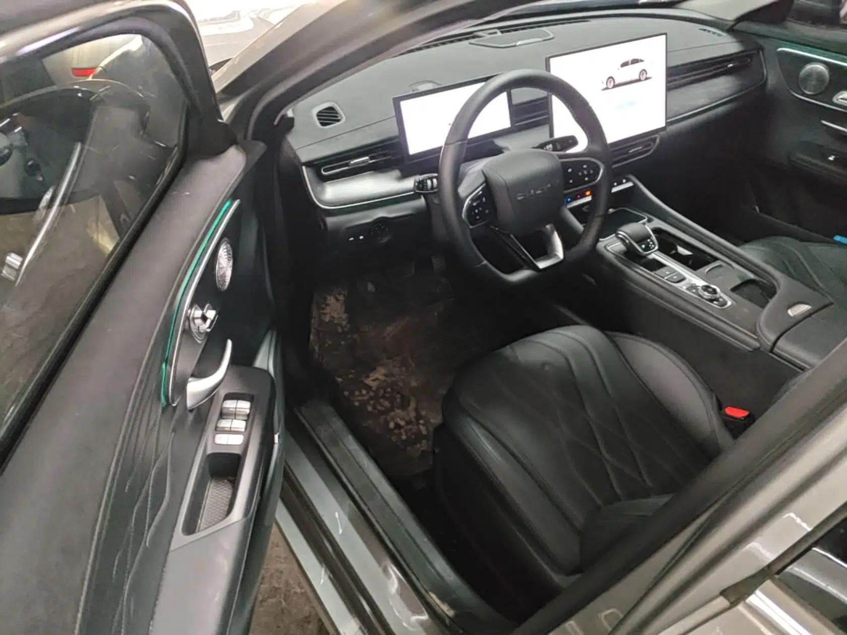 Chery Arrizo 8 PRO 2025 Pro 1.6T Comfort Version — миниатюра 19