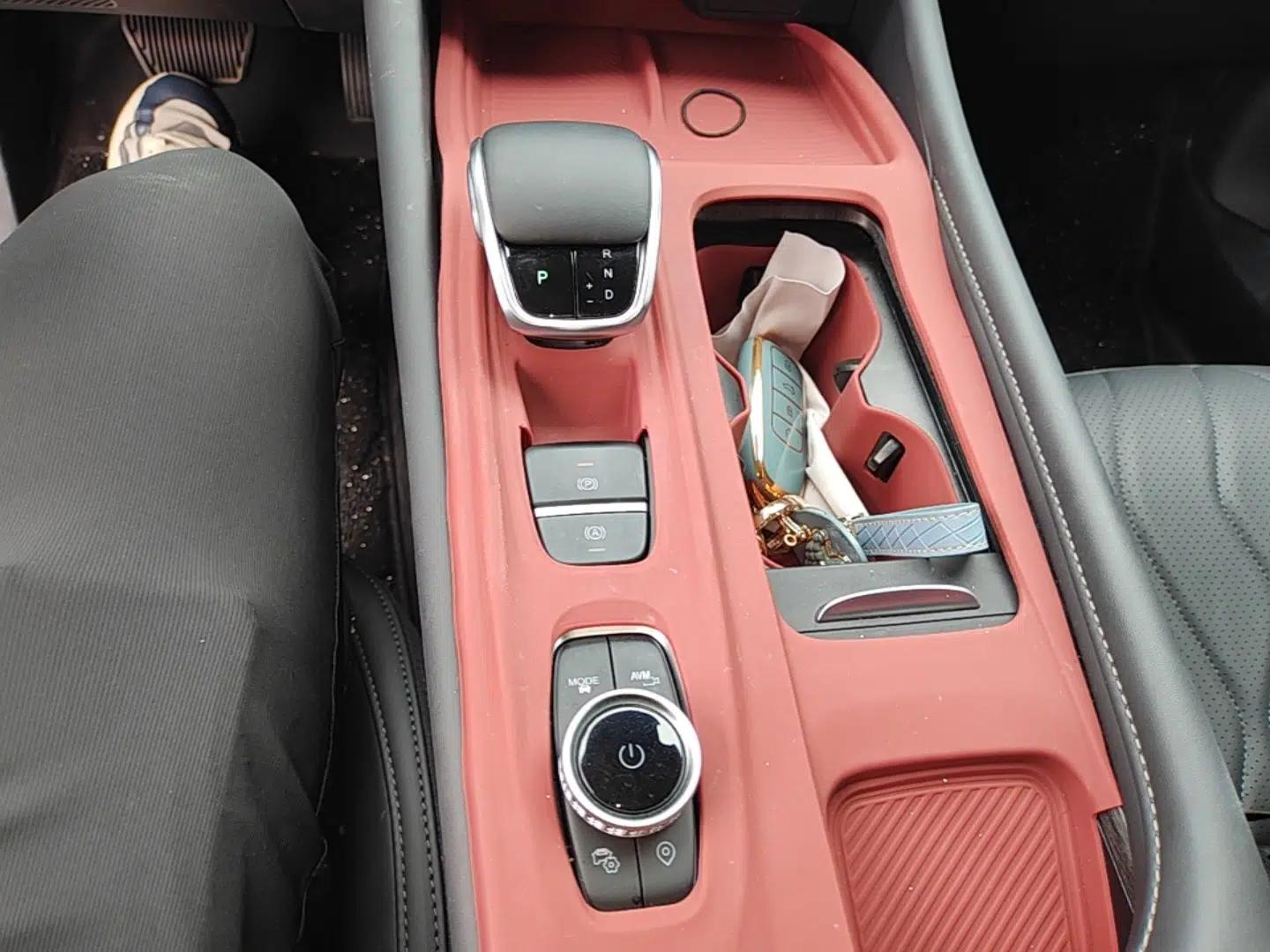 Chery Arrizo 8 PRO 2025 Pro 1.6T Comfort Version — миниатюра 17