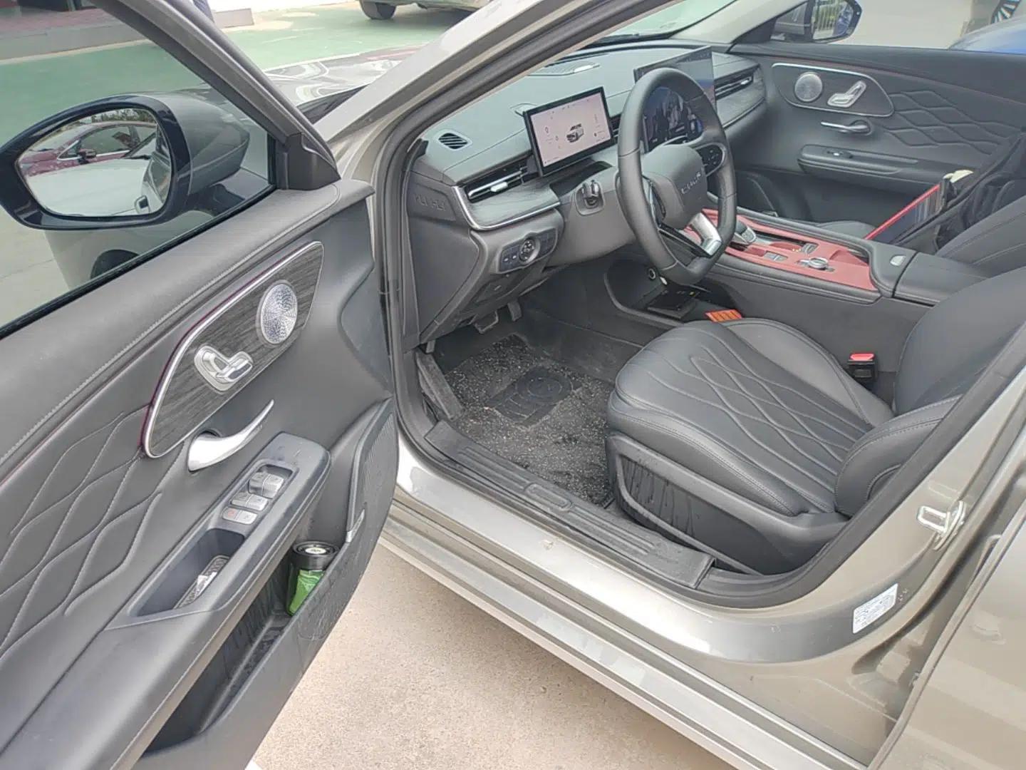 Chery Arrizo 8 PRO 2025 Pro 1.6T Comfort Version — миниатюра 19