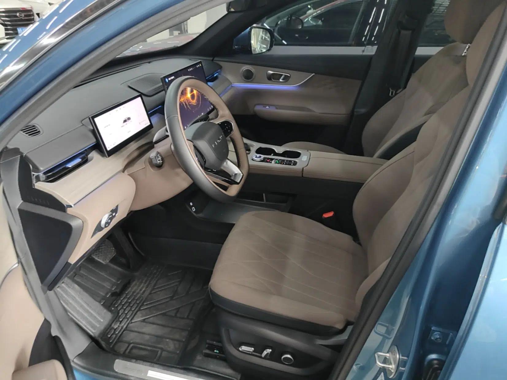 Chery Tiggo 8 PLUS C-DM 2025 1.5T 116 km Prestige Version 5 Seats — миниатюра 18