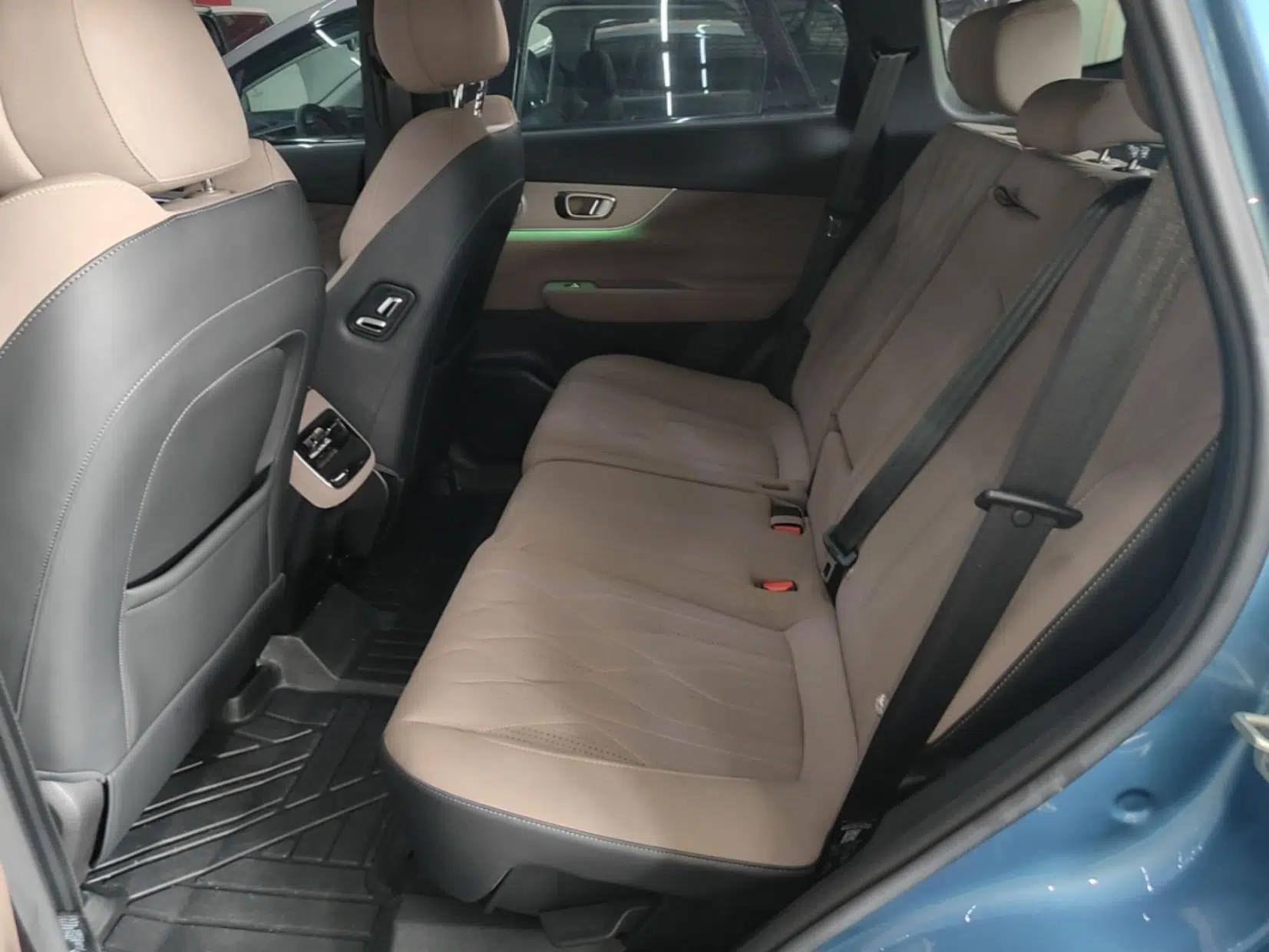 Chery Tiggo 8 PLUS C-DM 2025 1.5T 116 km Prestige Version 5 Seats — миниатюра 20