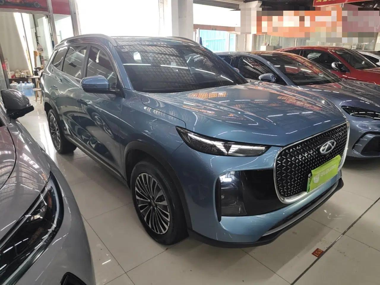 Chery Tiggo 8 PLUS C-DM 2025 1.5T 116 km Prestige Version 5 Seats — миниатюра 3