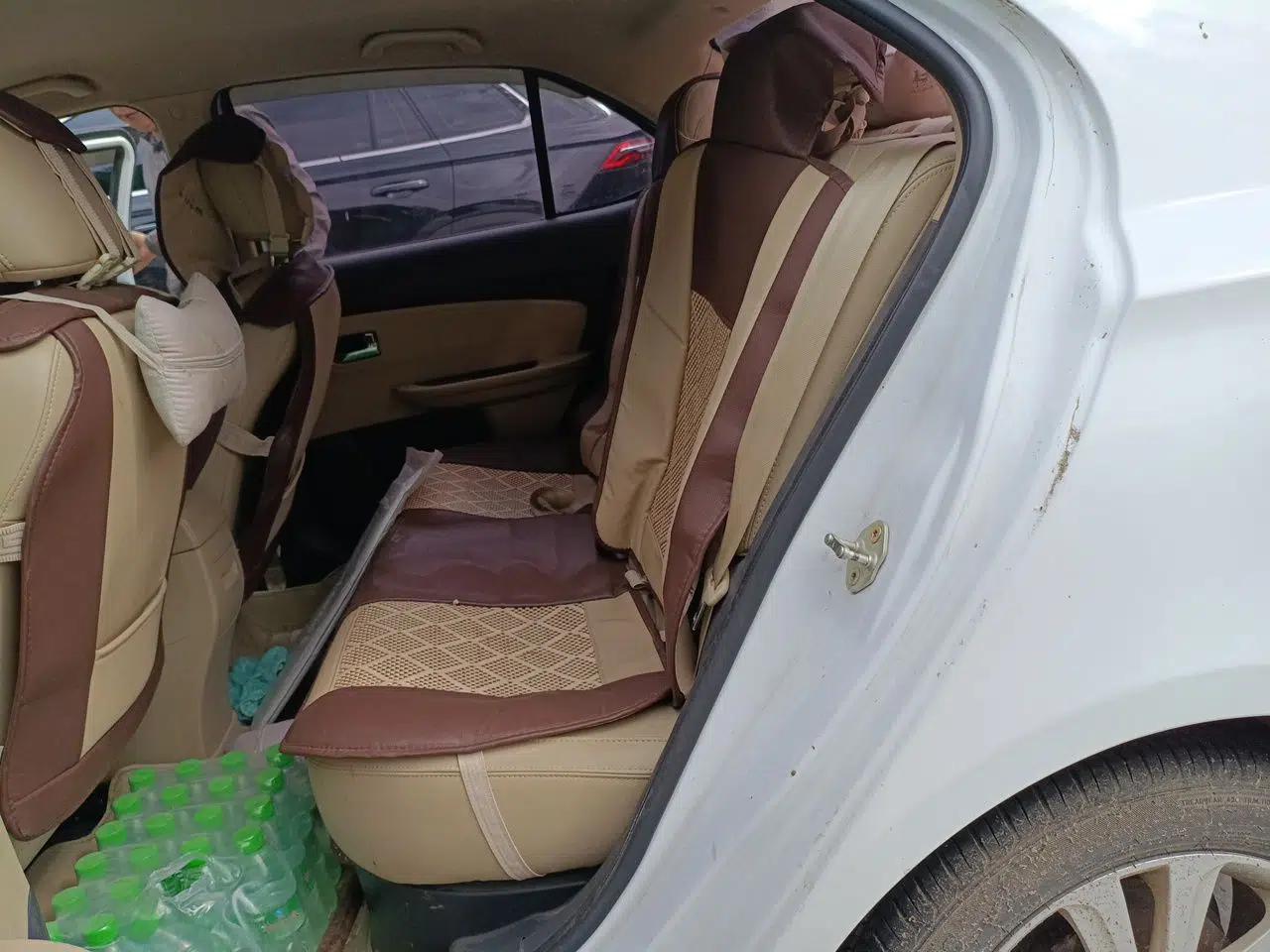 Chery E3 2015 1.5L Manual ZhiShang Model — миниатюра 18