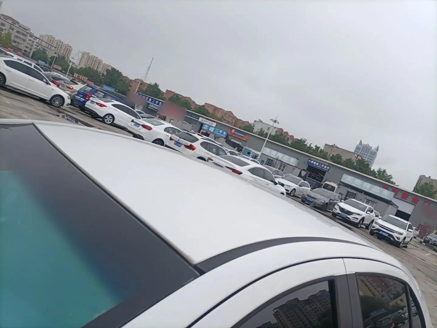 Chery E3 2013 1.5L Manual ZhiShang Model — миниатюра 11