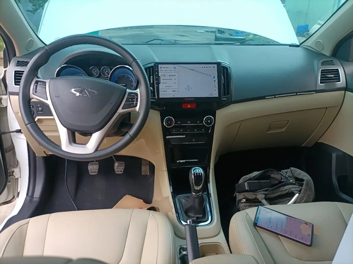 Chery E3 2013 1.5L Manual ZhiShang Model — миниатюра 12