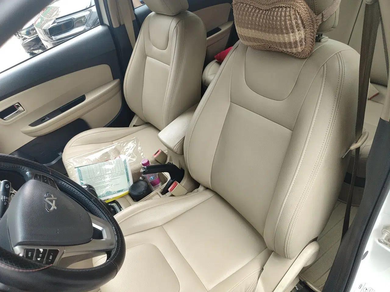 Chery E3 2013 1.5L Manual ZhiShang Model — миниатюра 16