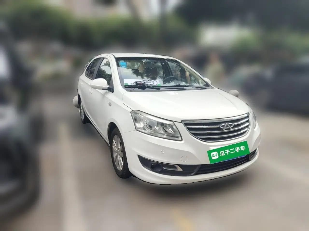 Chery E3 2013 1.5L Manual ZhiShang Model — миниатюра 3