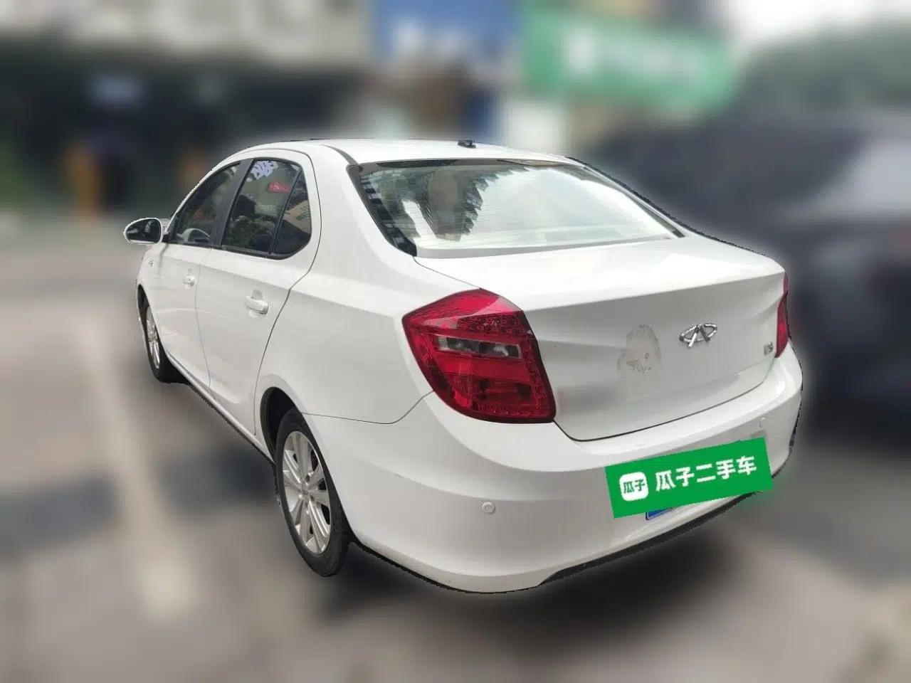 Chery E3 2013 1.5L Manual ZhiShang Model — миниатюра 4