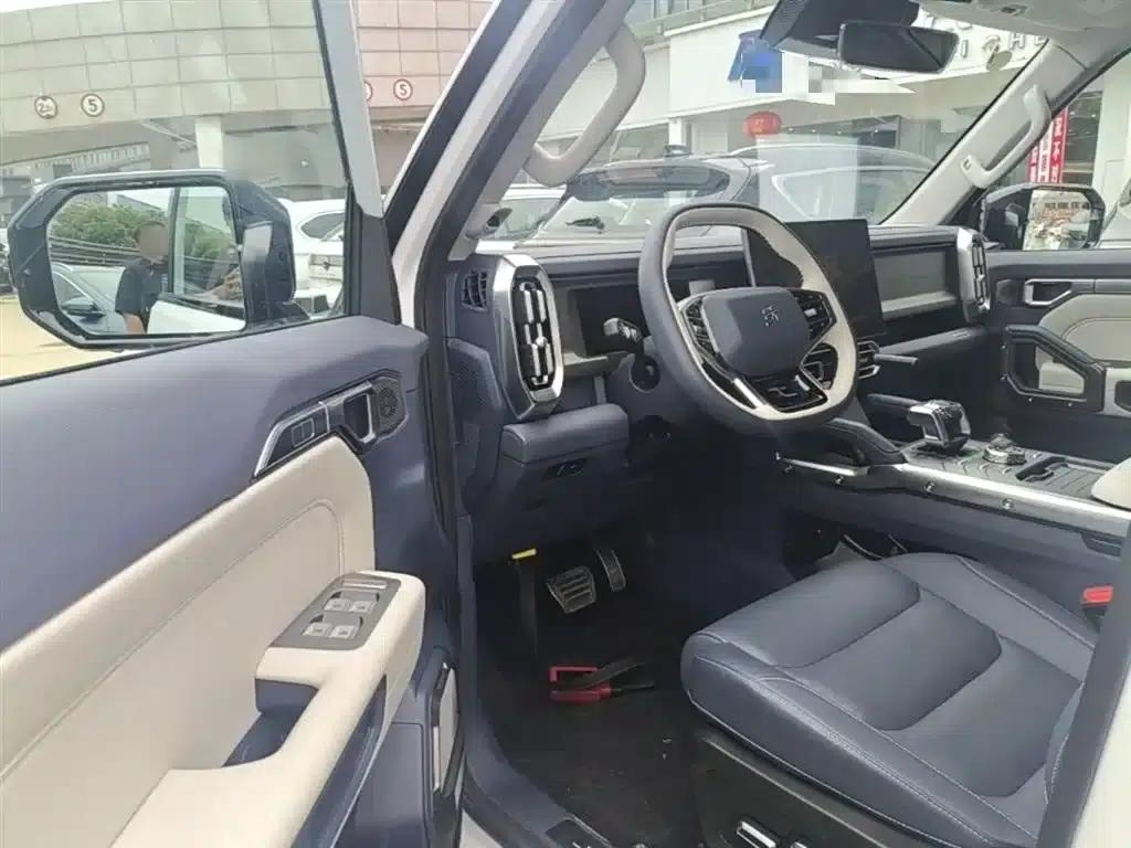 Jetour Traveler C-DM 2025 Model 206km XWD Conquer Extended Edition 7-Seater — миниатюра 16
