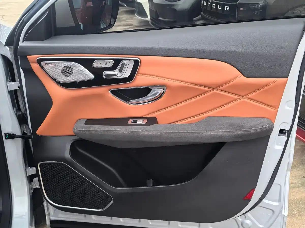 Jetour Mountain & Sea L7 2024 Model 1.5T 120km ULTRA 7-Seater — миниатюра 14