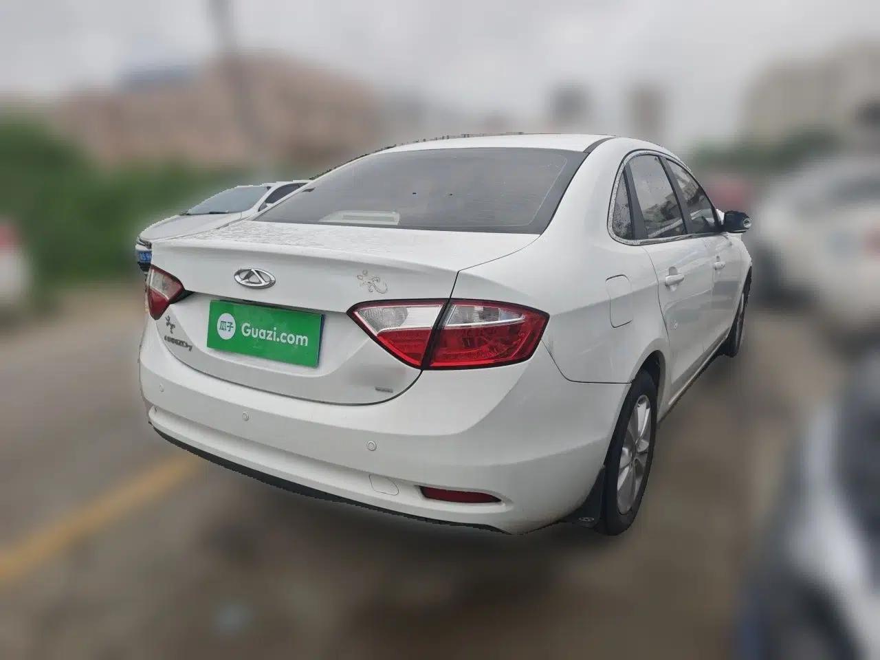 Chery Arrizo 7 2013 1.6L CVT ZhiShang Edition — миниатюра 6