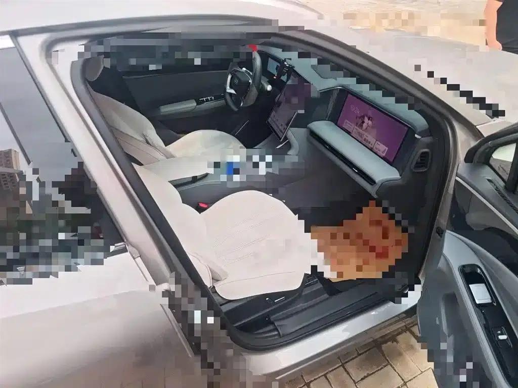 Galaxy L7 2025 EM-i 115km Explorer Edition — миниатюра 22