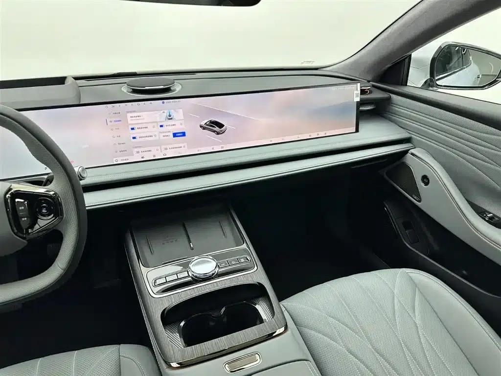 Galaxy E8 2025 Model 700km Long-Range Intelligent Driving Edition — миниатюра 15