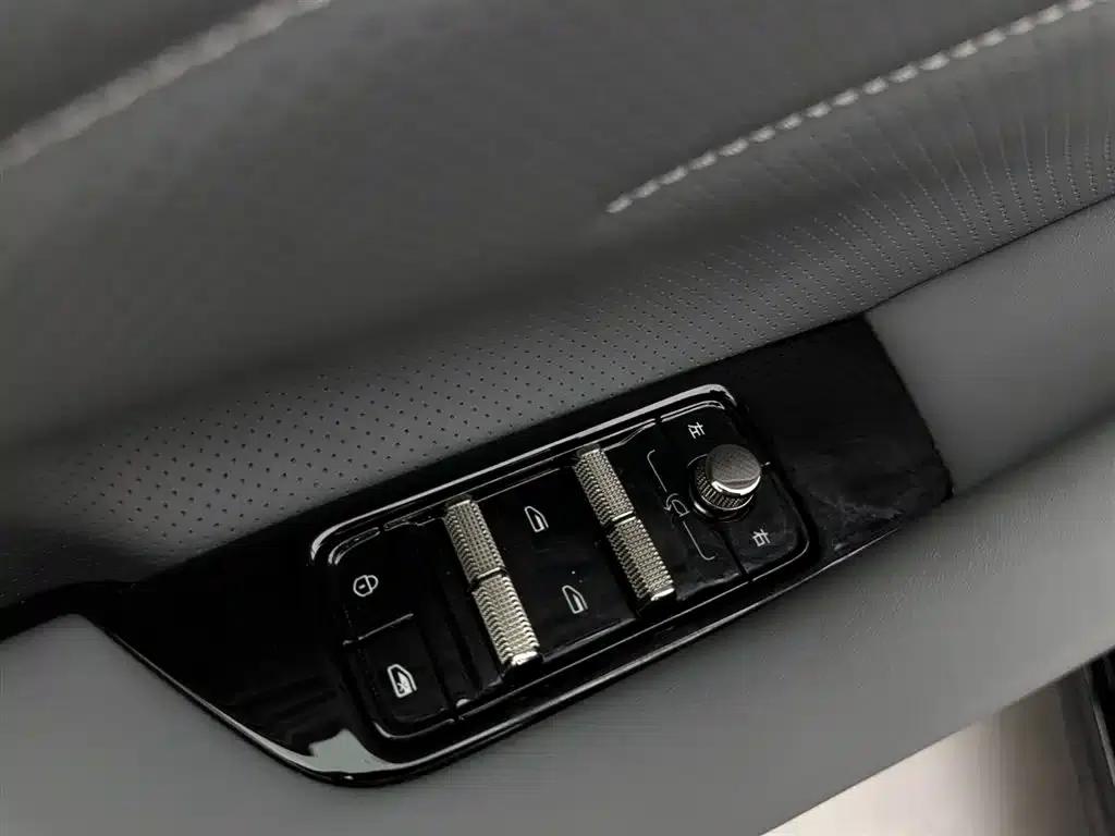 Galaxy E8 2025 Model 700km Long-Range Intelligent Driving Edition — миниатюра 25