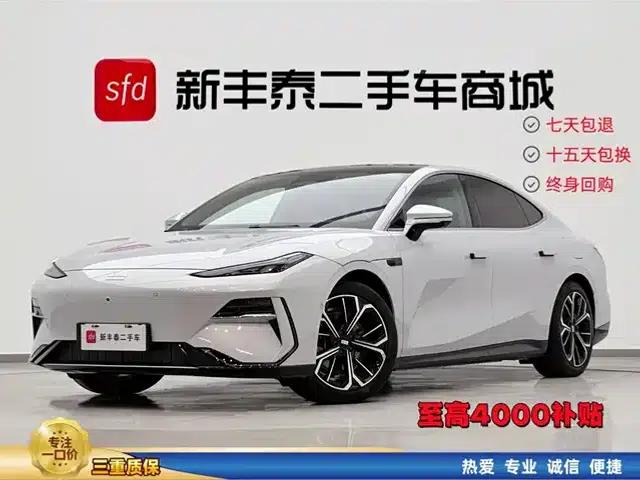 Galaxy E8 2025 Model 700km Long-Range Intelligent Driving Edition
