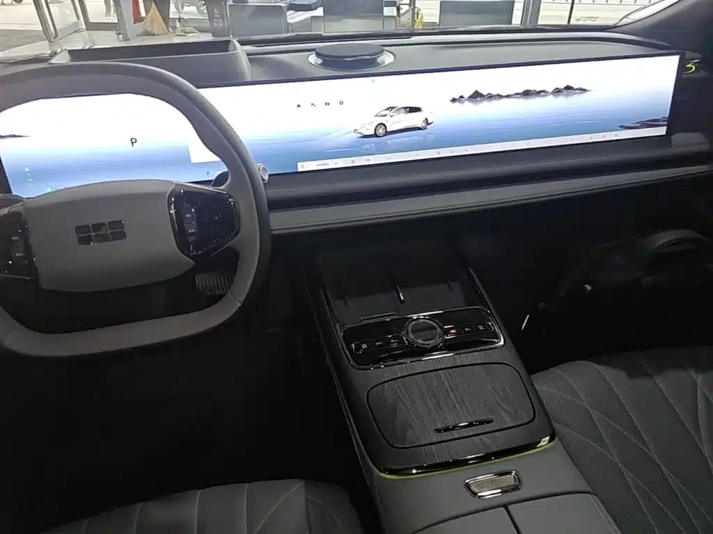 Galaxy E8 2025 Model 700km Long-Range Intelligent Driving Edition — миниатюра 13