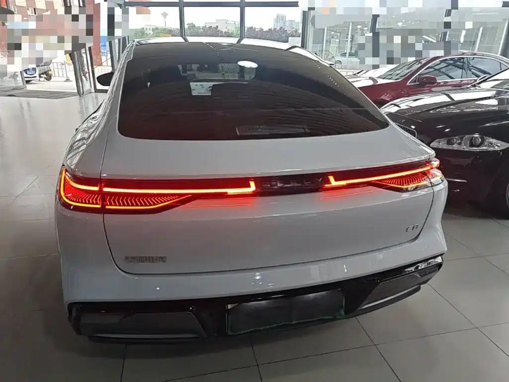 Galaxy E8 2025 Model 700km Long-Range Intelligent Driving Edition — миниатюра 6