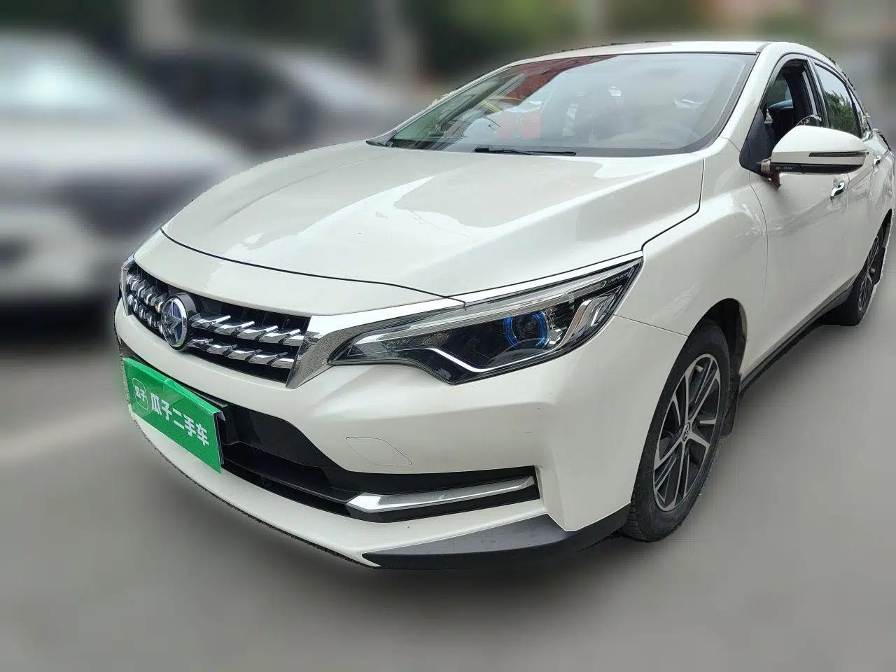 Venucia D60 2019 1.6L XL CVT SmartConnect Elite Edition (ISS) — миниатюра 1