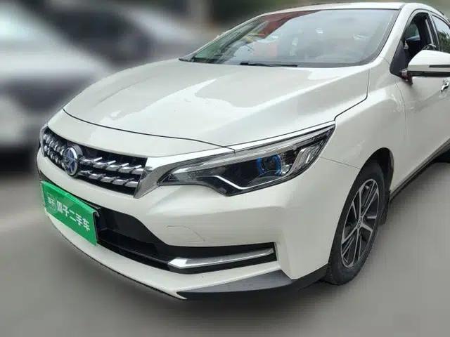 Venucia D60 2019 1.6L XL CVT SmartConnect Elite Edition (ISS)