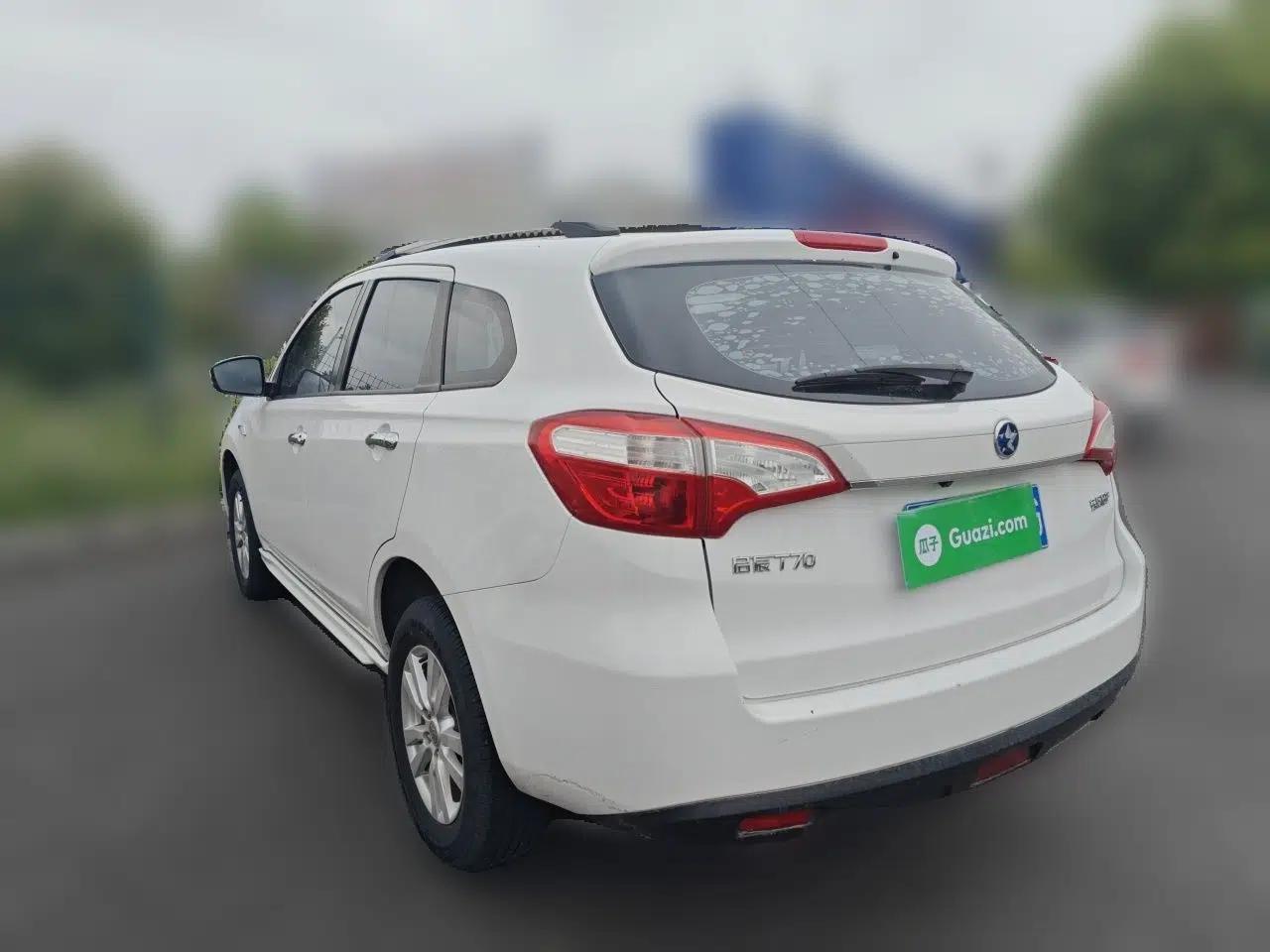 Venucia T70 2016 1.6L Manual Ruixing Edition — миниатюра 4