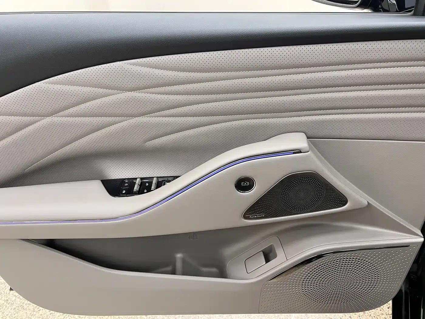 Galaxy Star 8 2025 Model 130km EM-i Flagship Edition — миниатюра 13