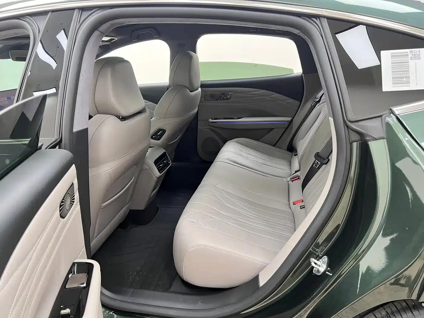 Galaxy Star 8 2025 Model 130km EM-i Flagship Edition — миниатюра 17