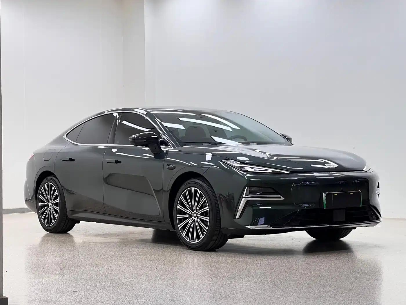Galaxy Star 8 2025 Model 130km EM-i Flagship Edition — миниатюра 3
