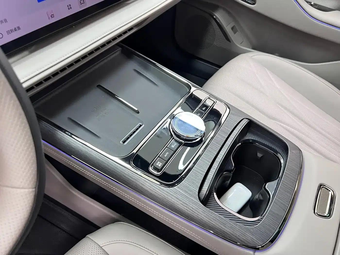 Galaxy Star 8 2025 Model 130km EM-i Flagship Edition — миниатюра 26