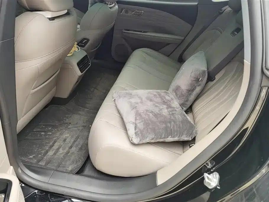 Galaxy Star 8 2025 Model 130km EM-i Premium Edition — миниатюра 11