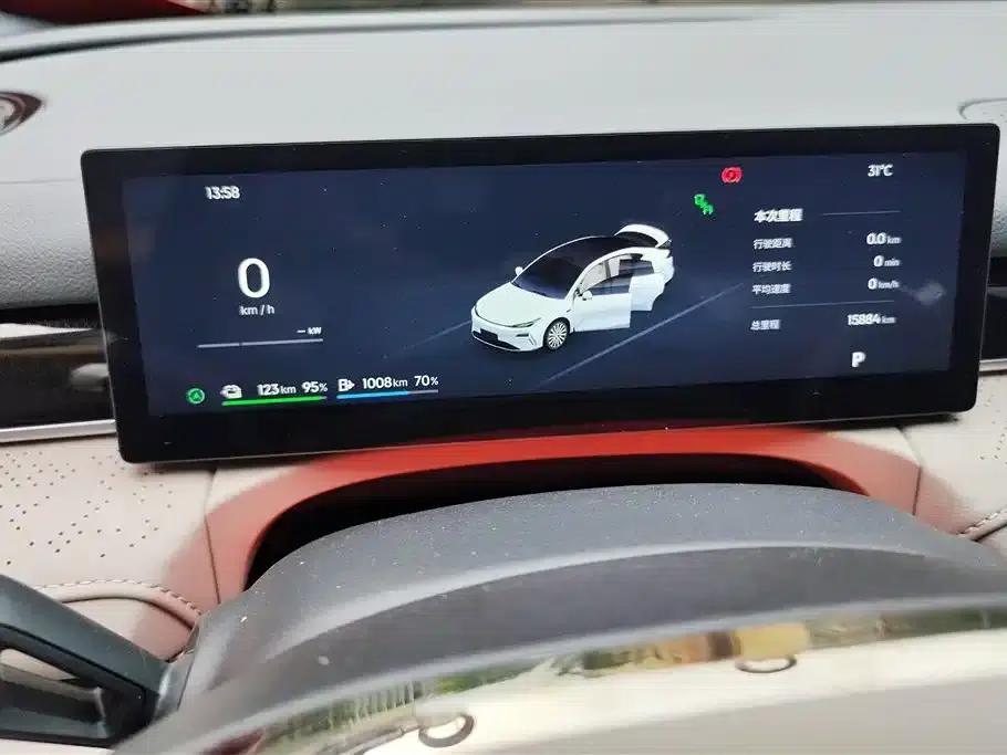 Galaxy Star 8 2025 Model 130km EM-i Premium Edition — миниатюра 14