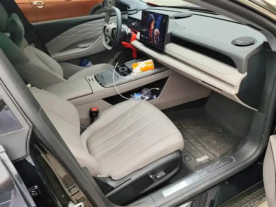 Galaxy Star 8 2025 Model 130km EM-i Premium Edition — миниатюра 8