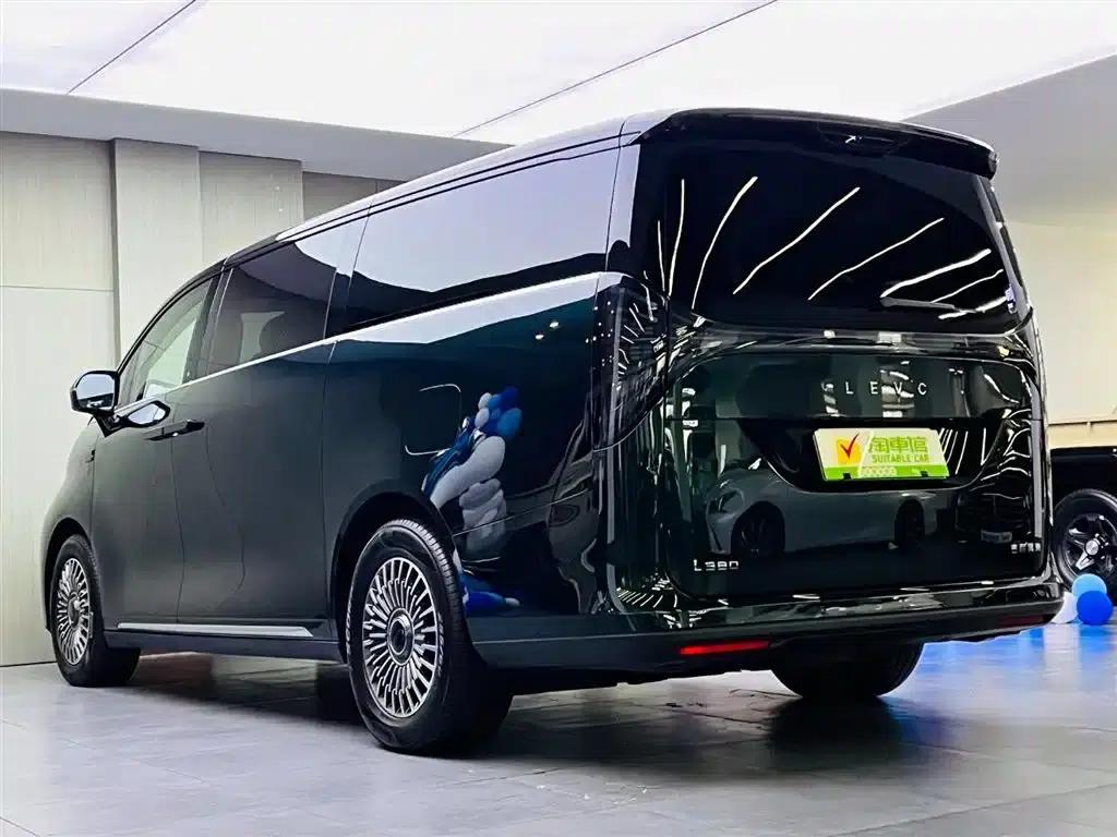 Yizhen L380 2025 Model 805km Classic Edition 4WD — миниатюра 6