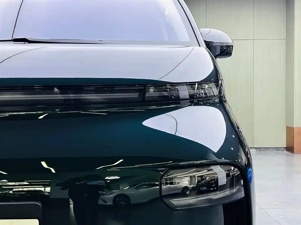 Yizhen L380 2025 Model 805km Classic Edition 4WD — миниатюра 7