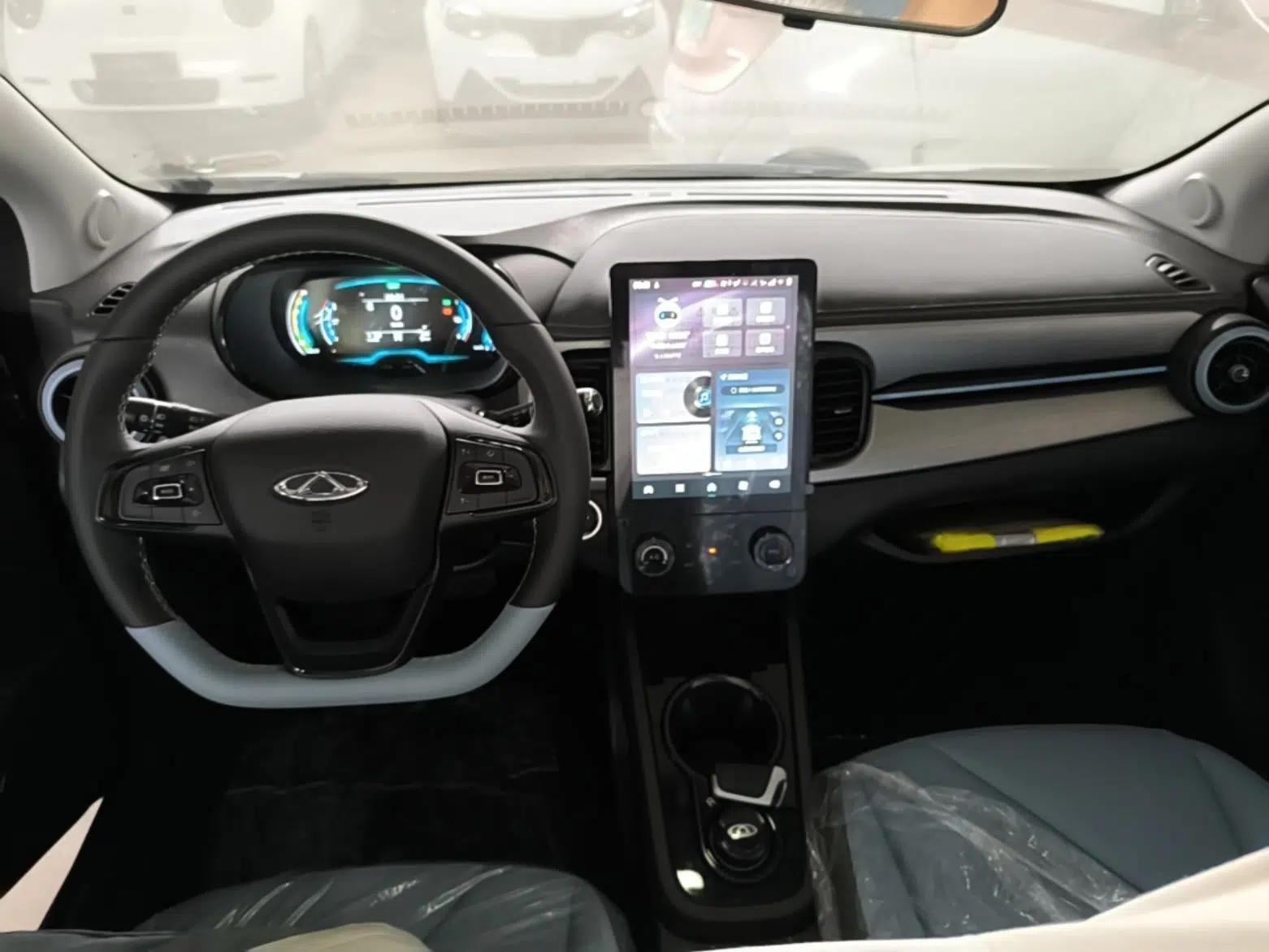 Chery QQ Little Ant 2024 Revised Version Youth Edition 251 km True Love Edition 25.05 kWh — миниатюра 13