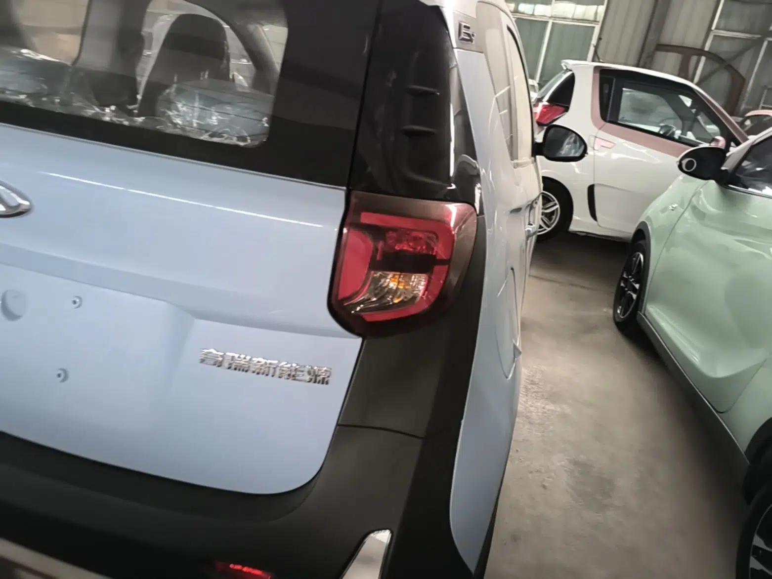 Chery QQ Little Ant 2024 Revised Version Youth Edition 251 km True Love Edition 25.05 kWh — миниатюра 7