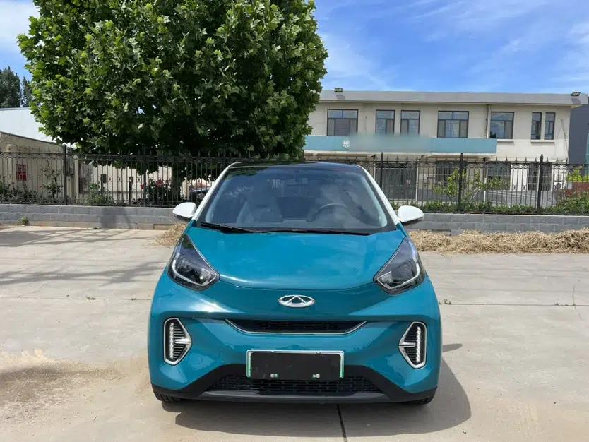 Chery QQ Little Ant 2022 Restyled Version Sweet Pink Edition Half-Sugar Version 30.6 kWh 30 kW 301 km — миниатюра 3