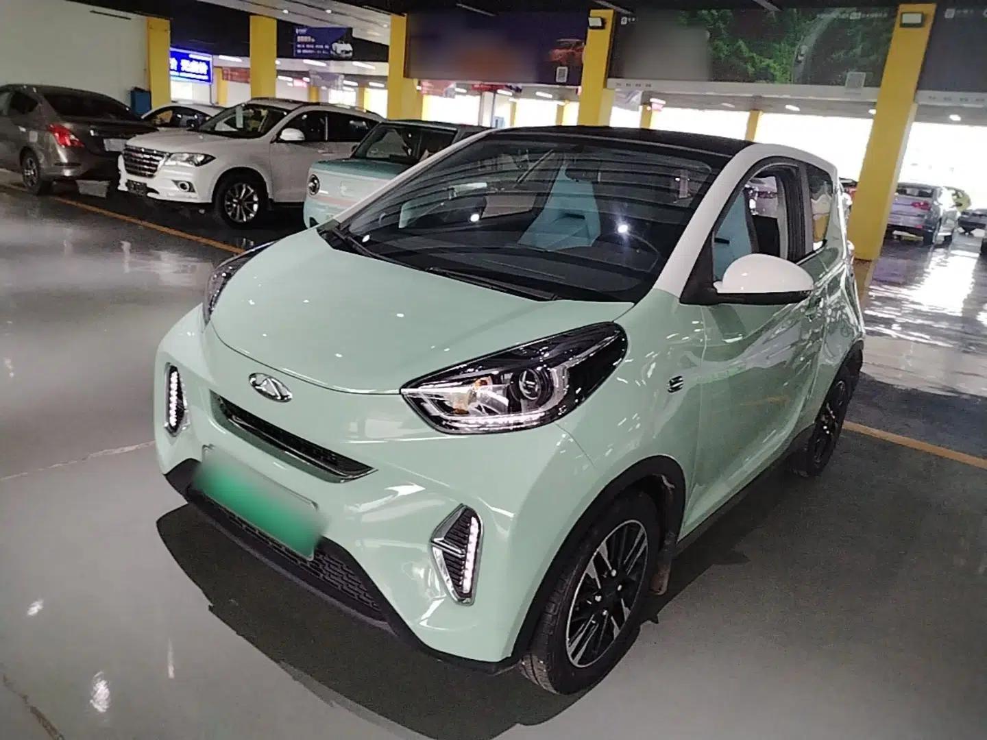 Chery QQ Little Ant 2022 Revised Version Sweet Pink Edition Half-Sugar Version Lithium Iron Phosphate 30.7 kWh 30 kW 301 km — миниатюра 1