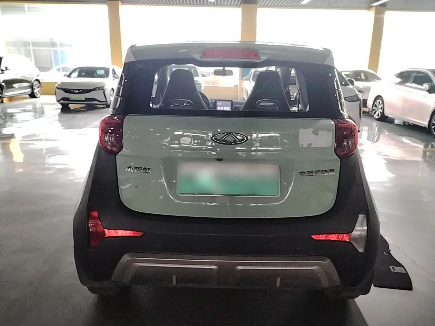 Chery QQ Little Ant 2022 Revised Version Sweet Pink Edition Half-Sugar Version Lithium Iron Phosphate 30.7 kWh 30 kW 301 km — миниатюра 5