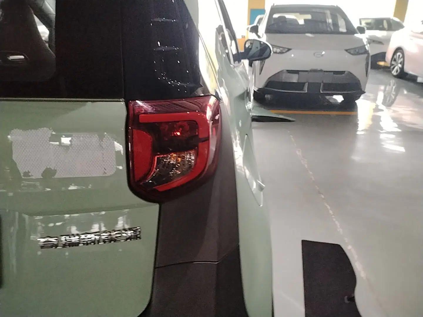 Chery QQ Little Ant 2022 Revised Version Sweet Pink Edition Half-Sugar Version Lithium Iron Phosphate 30.7 kWh 30 kW 301 km — миниатюра 7