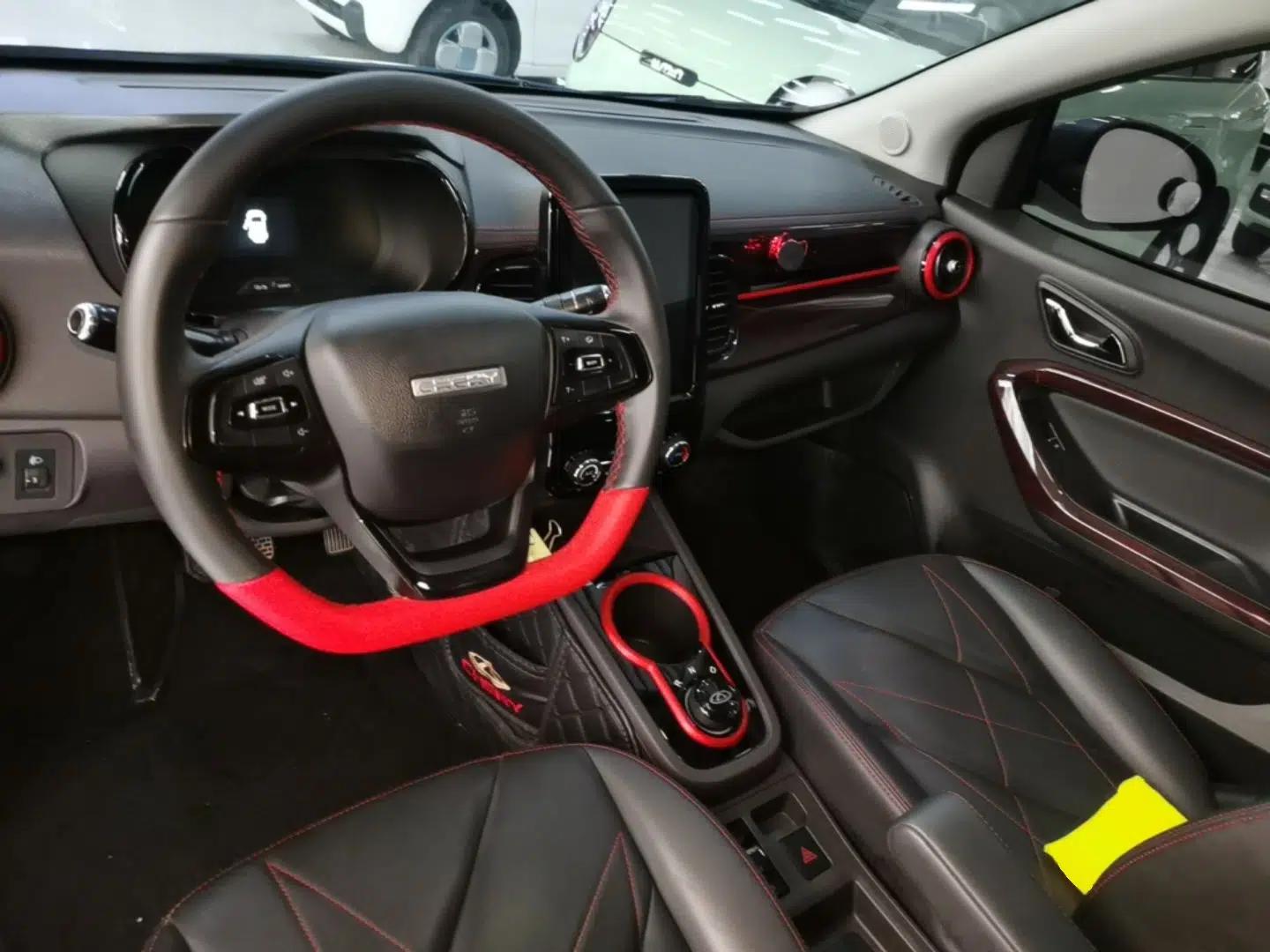 Chery QQ Little Ant 2022 Restyled Version Sweet Pink Edition Half-Sugar Version 30.6 kWh 30 kW 301 km — миниатюра 13