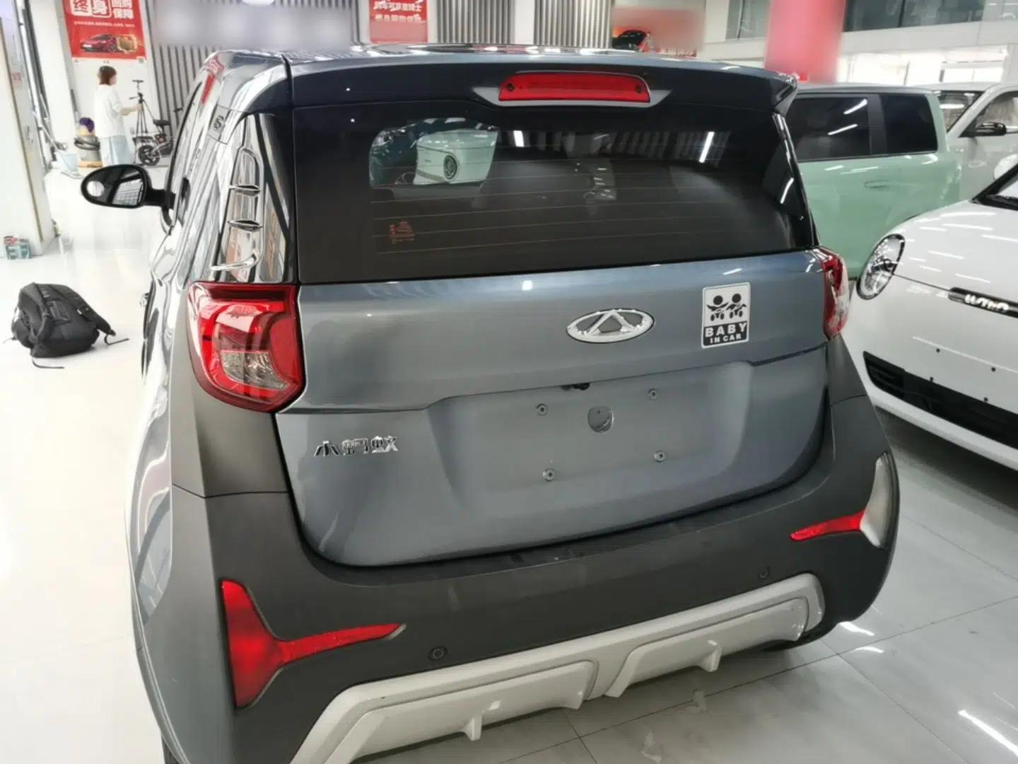 Chery QQ Little Ant 2022 Restyled Version Sweet Pink Edition Half-Sugar Version 30.6 kWh 30 kW 301 km — миниатюра 5
