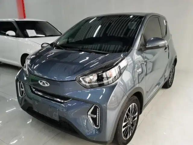 Chery QQ Little Ant 2022 Restyled Version Sweet Pink Edition Half-Sugar Version 30.6 kWh 30 kW 301 km