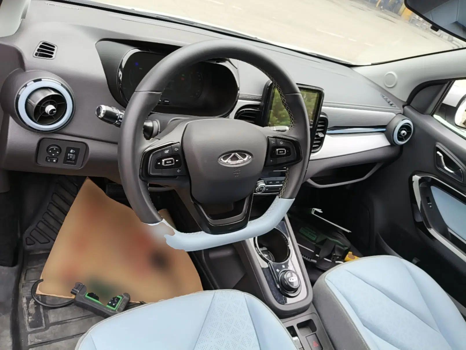 Chery QQ Little Ant 2022 Revised Version Sweet Pink Edition Half-Sugar Version Lithium Iron Phosphate 30.7 kWh 30 kW 301 km — миниатюра 12