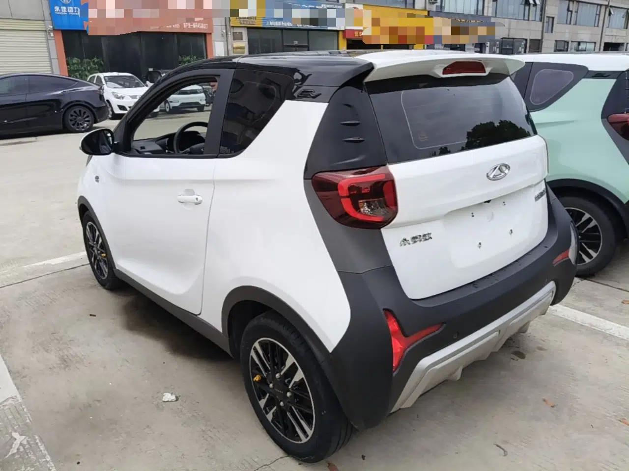 Chery QQ Little Ant 2022 Revised Version Sweet Pink Edition Half-Sugar Version Lithium Iron Phosphate 30.7 kWh 30 kW 301 km — миниатюра 7