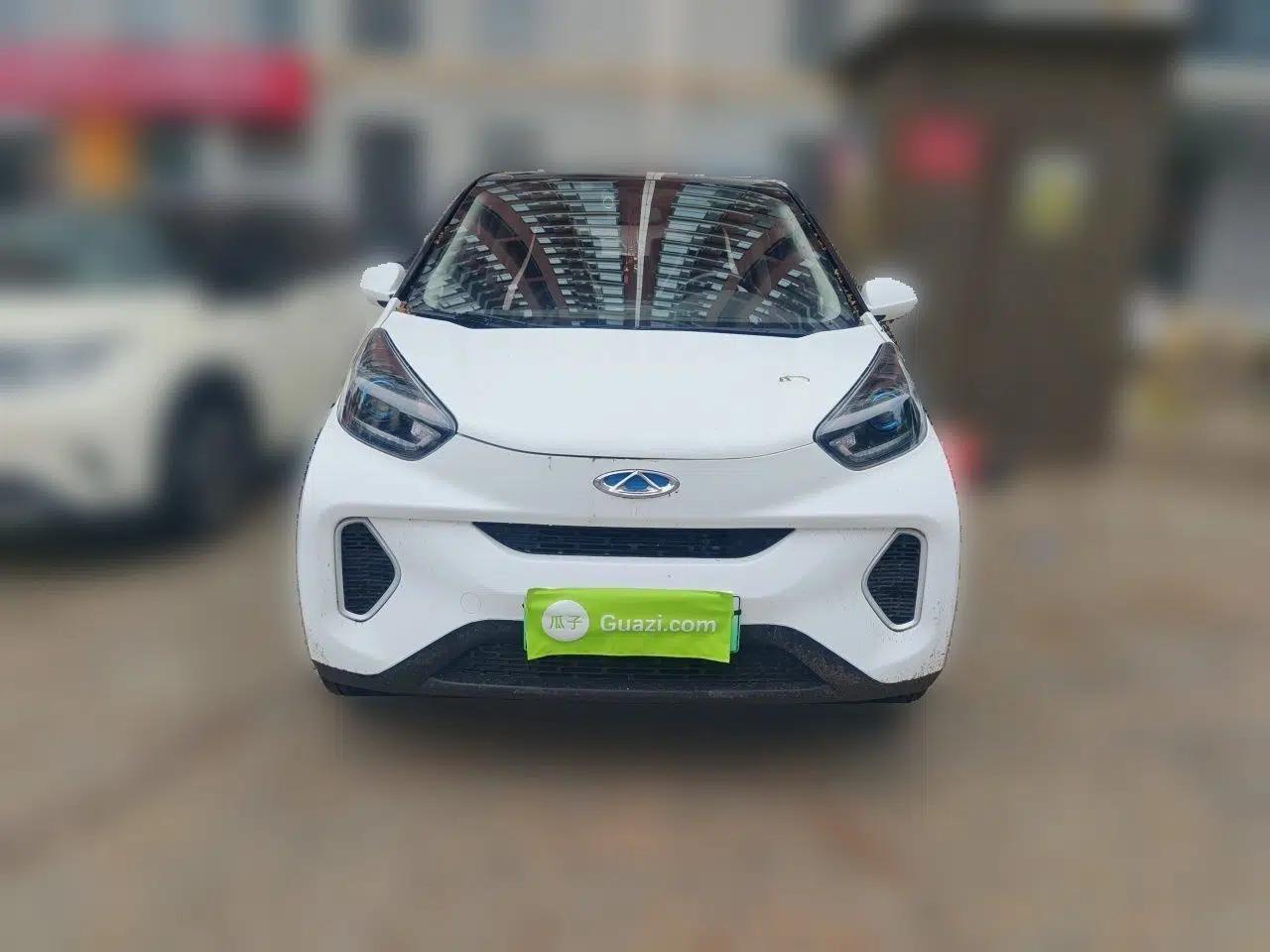 Chery QQ Little Ant 2019 4-Seater Smart Edition 35 kWh — миниатюра 2