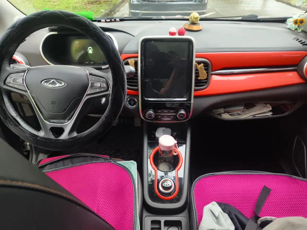 Chery QQ Little Ant 2021 200 000 Yuan Ant Fan Edition Energized Version NMC Lithium Battery 408 km — миниатюра 10