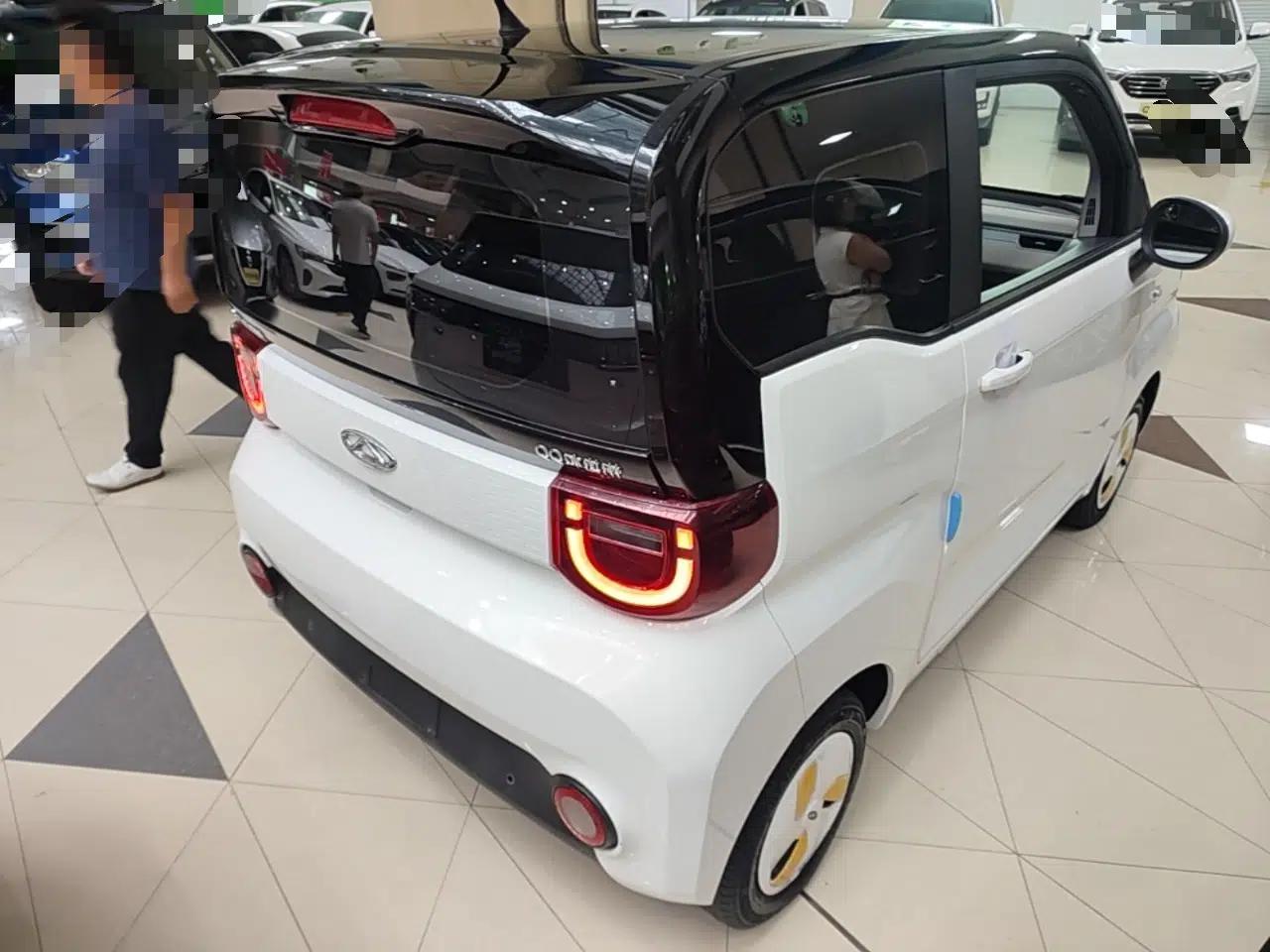 Chery QQ Ice Cream 2022 170km Sundae Phosphate Lithium-Ion — миниатюра 6