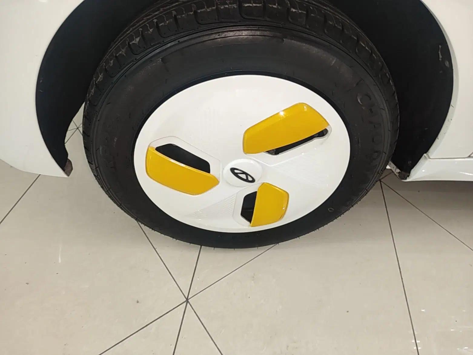 Chery QQ Ice Cream 2022 170km Sundae Phosphate Lithium-Ion — миниатюра 8